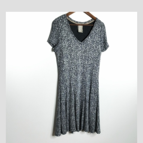 Anthropologie Dolan Left Coast Dress Ribbed Knit Swing Dress Short Sleeve V-Neck - Picture 9 of 10